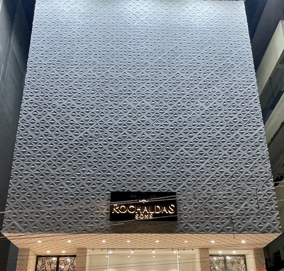 Rochaldas and Sons